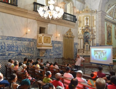 Dia dos Avós é comemorado em vídeo que relembra atividades realizadas no museu 